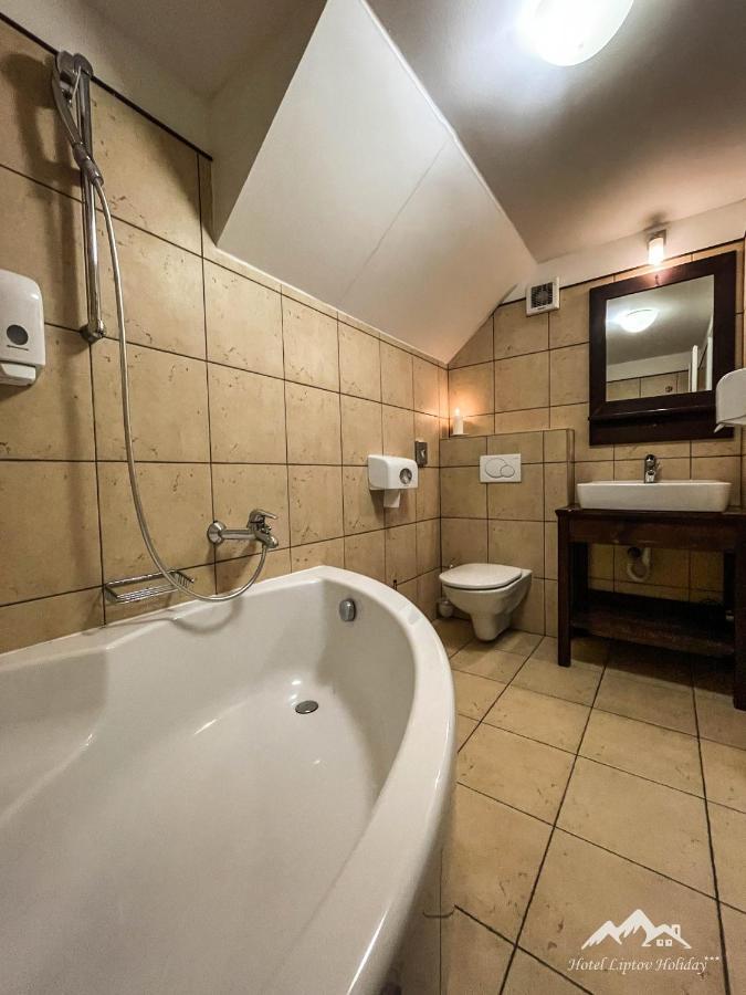 Hotel Liptov Holiday *** Liptovský Trnovec Extérieur photo